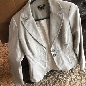 Grey blazer
